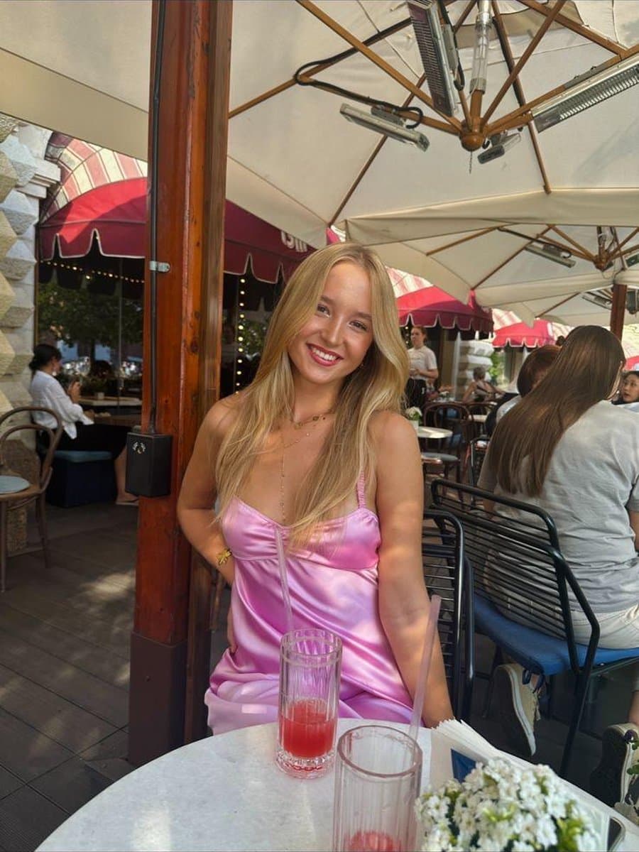 Polina, a real Ghosted member, unfiltered photo