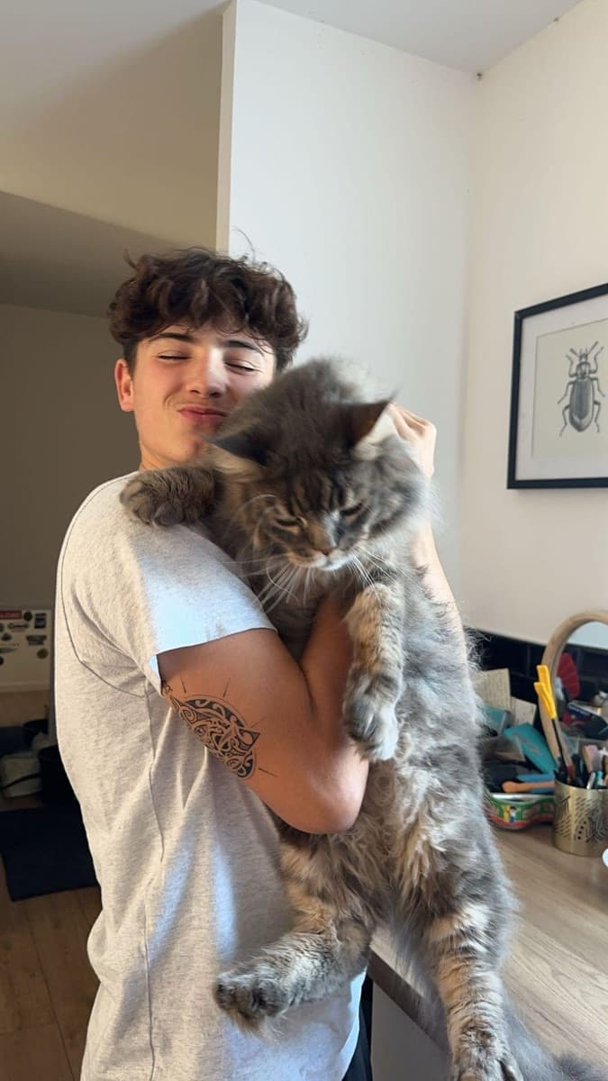Theo, a real Ghosted member, unfiltered photo